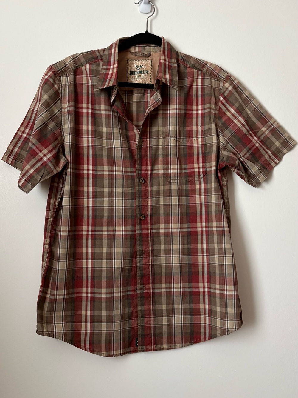Outdoor Life Men's Red and Brown Plaid Short-Sleeve Button-Down Shirt